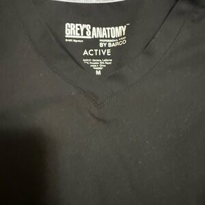 Grey's Anatomy womens V-Neck Black scrub top